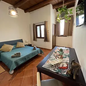 Vicolo Del Vento Stanza Scirocco Италия